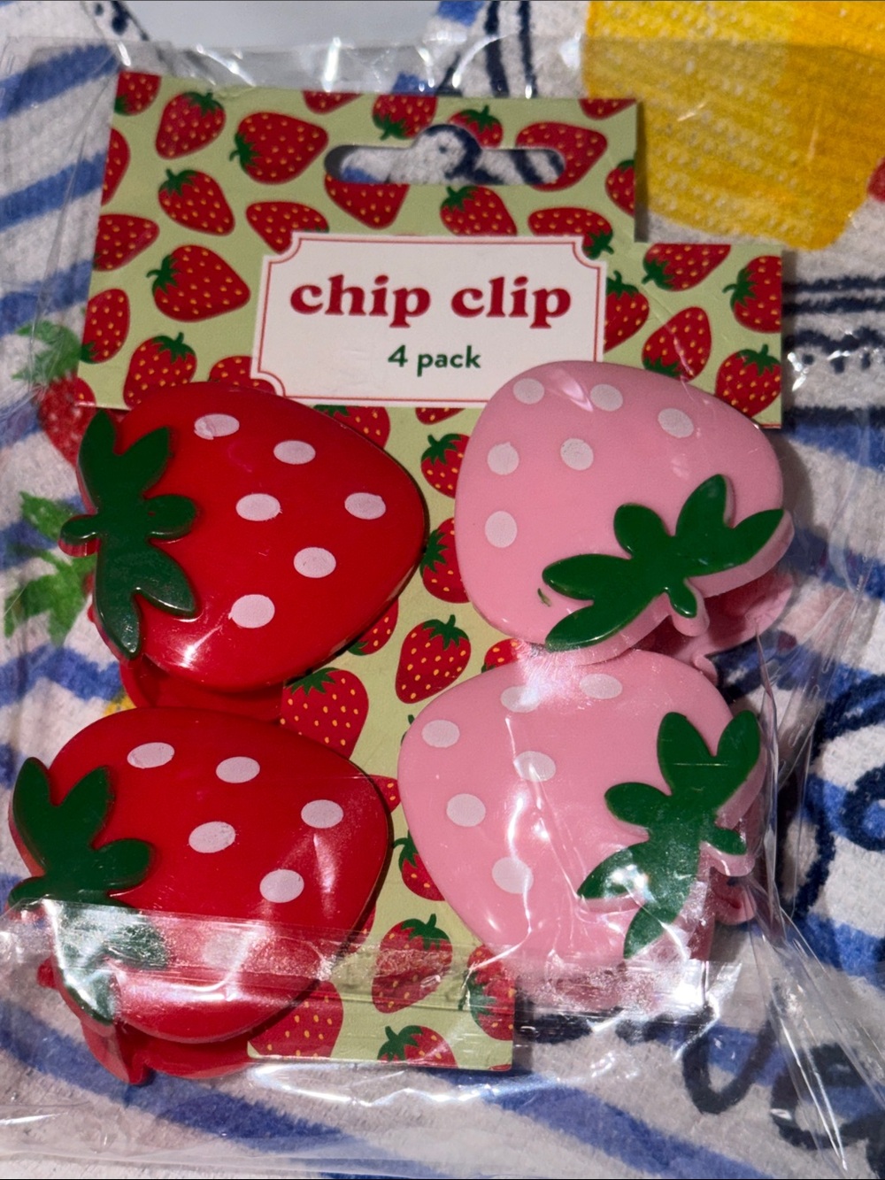 Strawberry 11 Piece Bundle - Picture 6 of 7